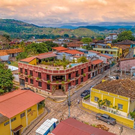 Hotel Acropolis Maya Copán 외부 사진