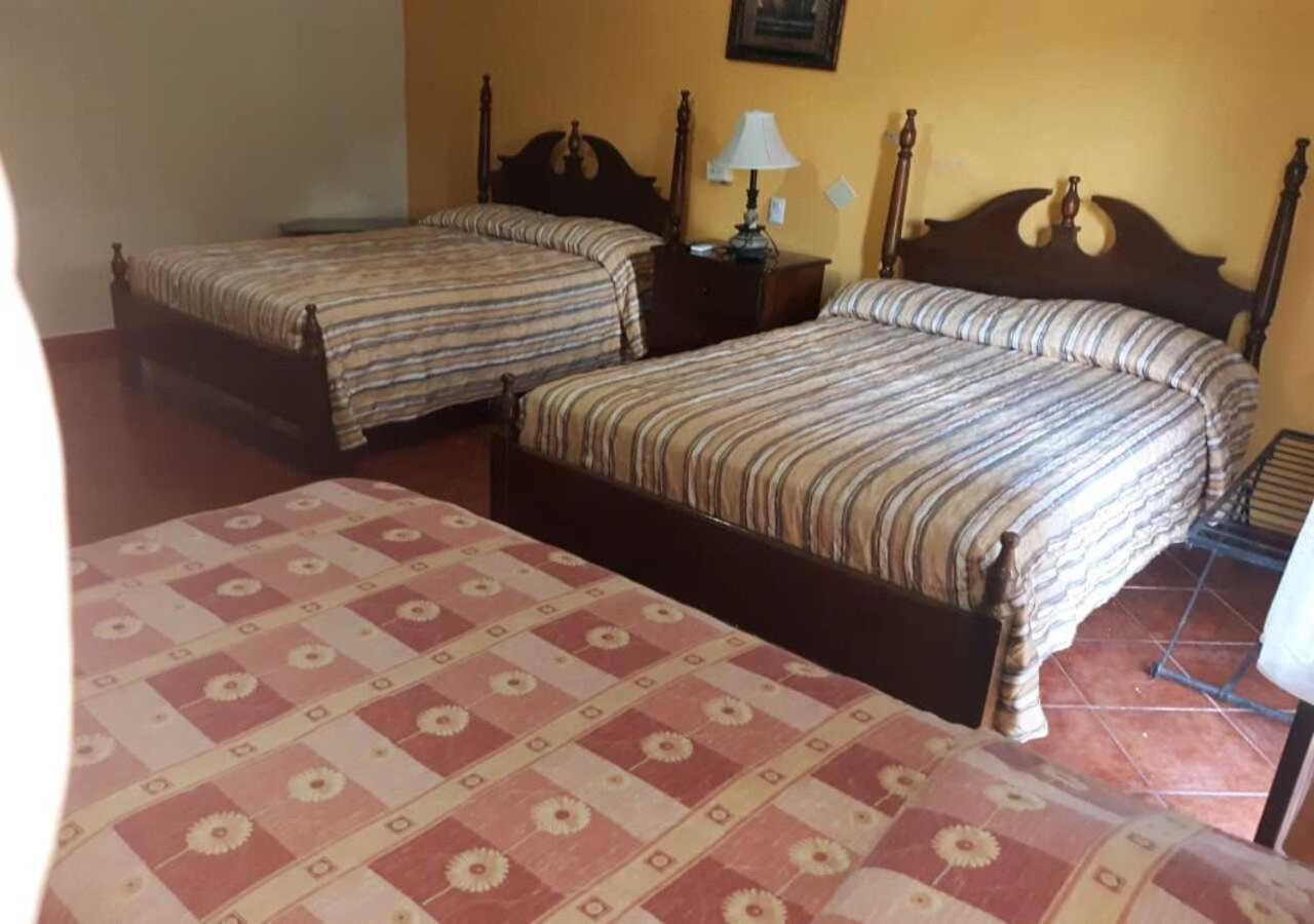 Hotel Acropolis Maya Copán 외부 사진