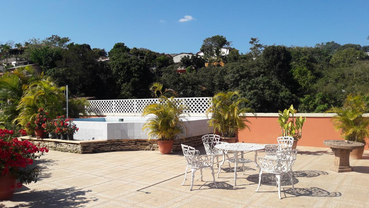 Hotel Acropolis Maya Copán 외부 사진